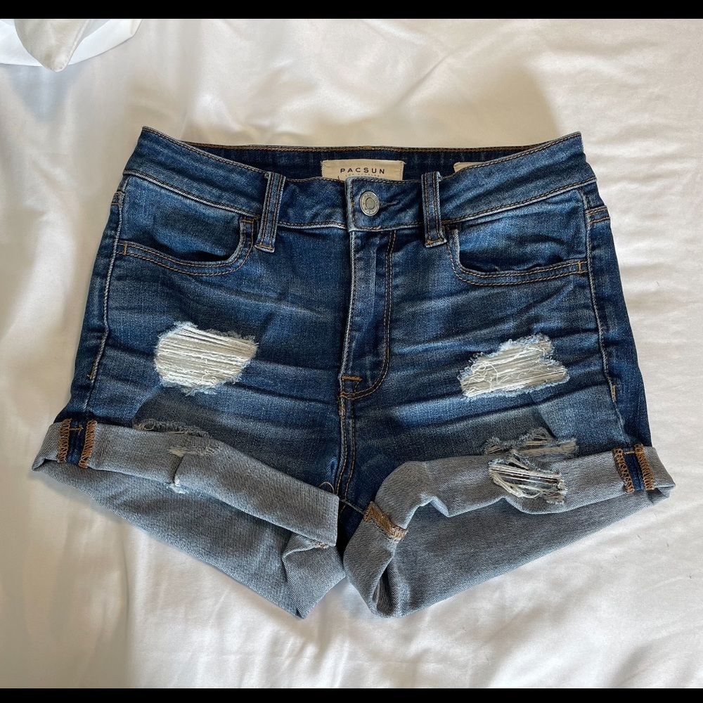 PacSun Medium Wash Super Stretch Shortie